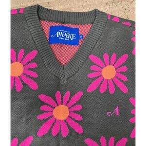 Awake NY Vest Mens XL Checkered Floral Sweater Pullover  Streetwear Dress Casual